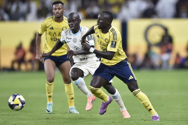 نغولو كانتي يواصل تألق مع الاتحاد للموسم الثالث (رويترز)