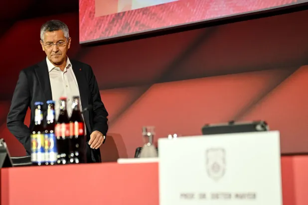 هربرت هاينر رئيساً لبايرن ميونيخ لولاية ثالثة (د.ب.أ)