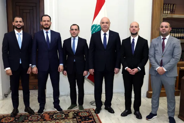 الرئيس جوزيف عون مستقبلاً وفداً من حكومة الوحدة الوطنية الليبية برئاسة السيد إبراهيم علي إبراهيم الدبيبة (الرئاسة اللبنانية)