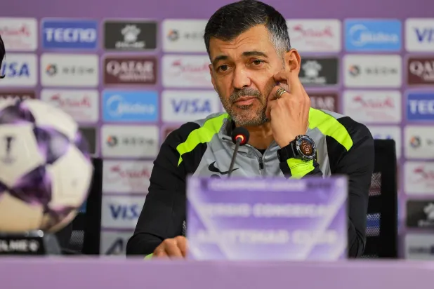 البرتغالي سيرجيو كونسيساو مدرب فريق الاتحاد السعودي (تصوير: محمد المانع) 
