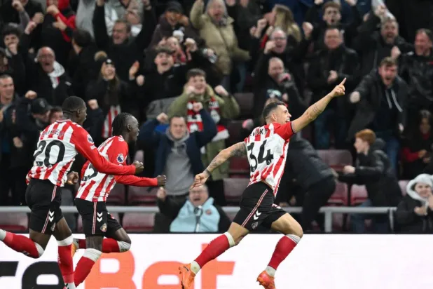 Granit Xhaka scored Sunderland's equalizer. ANDY BUCHANAN / AFP

