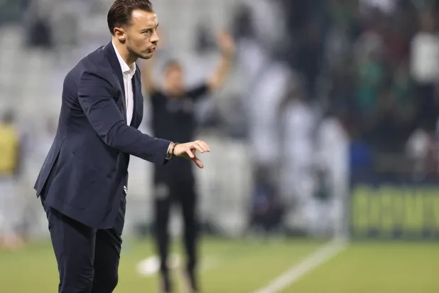 ماتياس يايسله مدرب الأهلي (تصوير: سعد العنزي)
