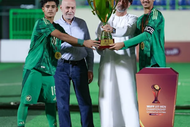 لقب غرب آسيا آخر المُنجزات التي حققتها المنتخبات السعودية (الشرق الأوسط) 