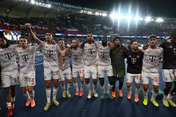 بايرن ميونيخ يعيش حالة من السعادة (د.ب.أ)