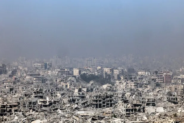 مبان مدمرة في مدينة غزة 5 نوفمبر 2025 (رويترز)