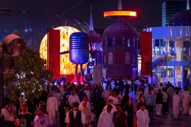 لحظات جميلة في «بوليفارد سيتي» وسط أجواء مليئة بالحماس (موسم الرياض) 