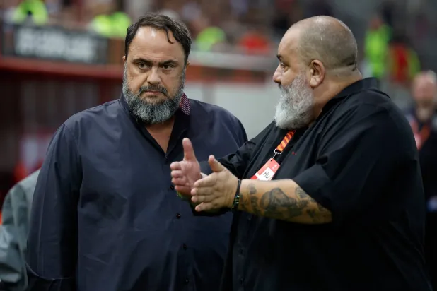 إيفانغيلوس ماريناكيس رئيس نادي أولمبياكوس (رويترز)