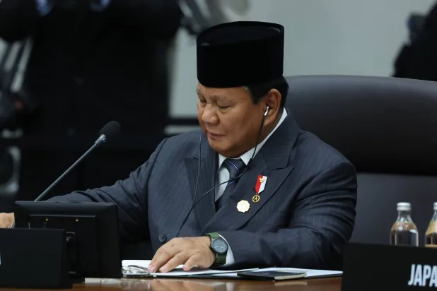  31 October 2025, South Korea, Gyeongju: Indonesian leader at APEC Indonesian President Prabowo Subianto attends the first session of the Asia-Pacific Economic Cooperation summit at the Gyeongju Hwabaek International Convention Center in the southeastern South Korean city of Gyeongju. Photo: ---/yonhap/dpa