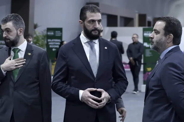 الرئيس السوري أحمد الشرع يحضر افتتاح قمة قادة الدول الأطراف في اتفاقية الأمم المتحدة الإطارية بشأن تغير المناخ في بيليم... البرازيل 6 نوفمبر 2025 (إ.ب.أ)