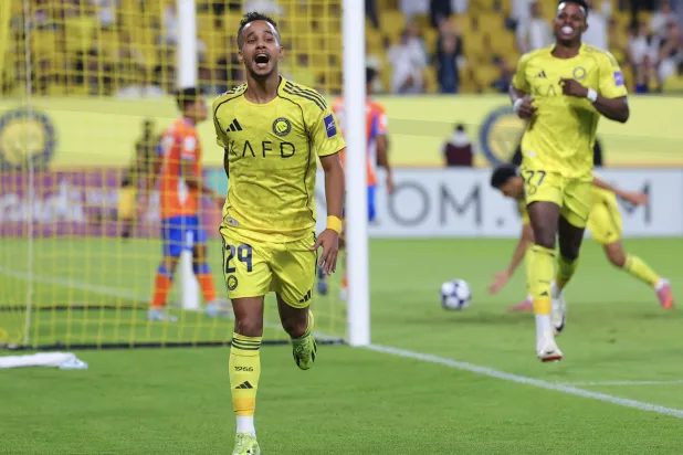 عبد الرحمن غريب لاعب النصر (تصوير: عبد العزيز النومان) 