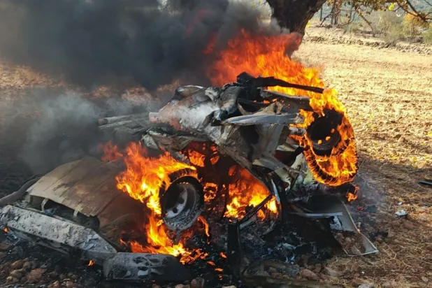 السيارة التي استُهدفت في راشيا الوادي ما أدى إلى مقتل شخصين (الوكالة الوطنية للإعلام)