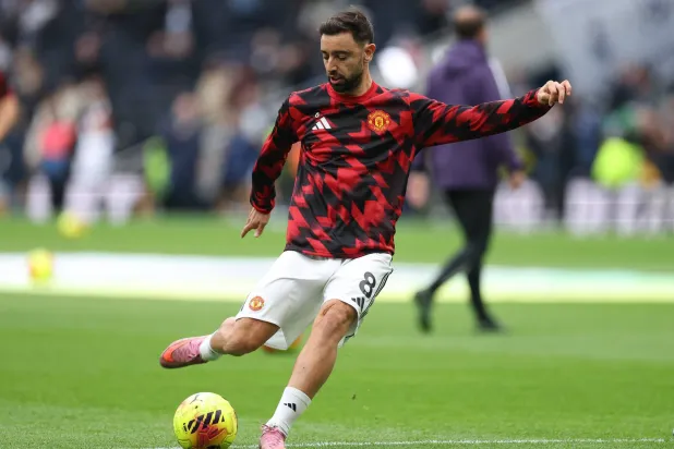 برونو فيرنانديز قائد مان يونايتد (رويترز)