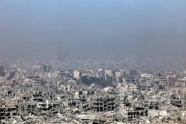 Gazze şehrinde yıkılan binalar, 5 Kasım 2025 (Reuters)