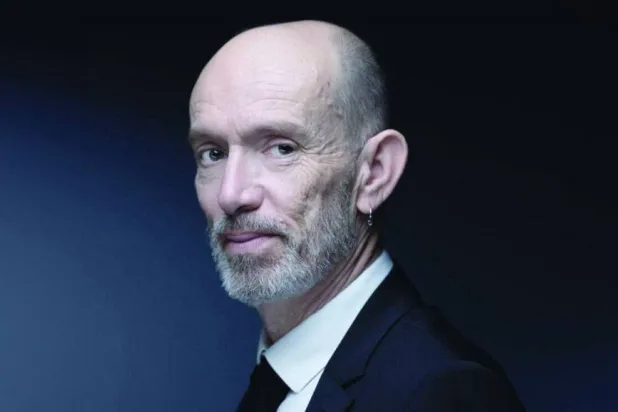 «البيت الفارغ» الفائزة بجائزة الغونكور... رحلة في أعماق الذاكرة العائلية