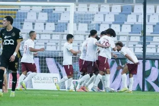 احتفالية لاعبي سيراميكا بهدفي الفوز على بيراميدز (نادي سيراميكا)