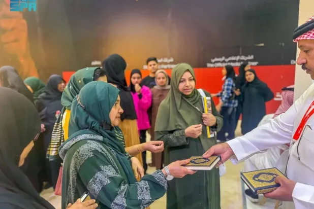 Visitors are seen at the Saudi Ministry of Islamic Affairs, Dawah, and Guidance’s pavilion at the Sharjah International Book Fair 2025. (SPA) 