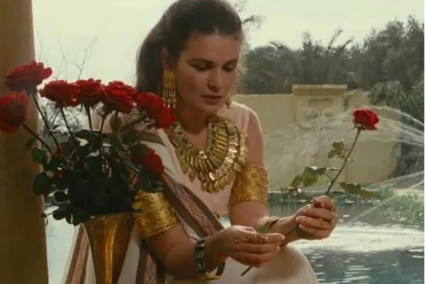 الاحتفاء بمئوية ميلاد يوسف شاهين يتضمن عرض فيلم «المهاجر» (حساب يسرا على «فيسبوك»)