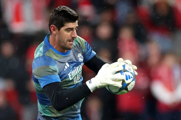 الحارس الدولي البلجيكي تيبو كورتوا (إ.ب.أ)