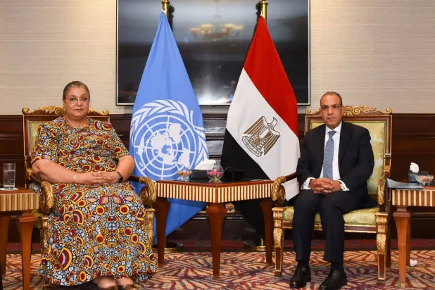 وزير الخارجية المصري بدر عبد العاطي مستقبلاً المبعوثة الأممية هانا تيتيه في القاهرة الاثنين (الخارجية المصرية)