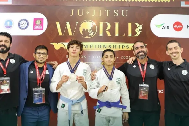 نجح المنتخب السعودي للجوجيتسو بتحقيق ميداليتين فضيتين (الشرق الأوسط) 