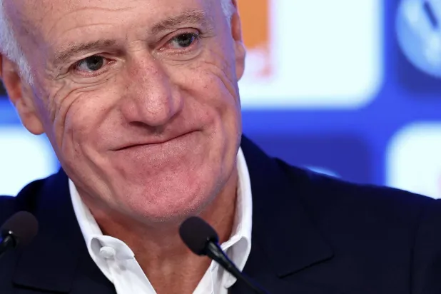 ديدييه ديشان المدير الفني للمنتخب الفرنسي (أ.ف.ب)