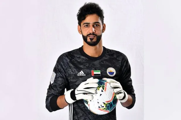 عادل الحوسني حارس الشارقة (نادي الشارقة)