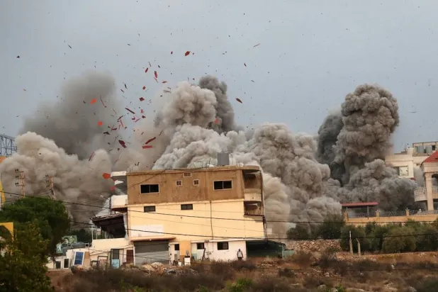 Smoke rises after an Israeli airstrike on Tayr Debba town in southern Lebanon, 06 November 2025. (EPA)