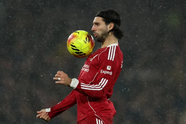 لاعب وسط ليفربول المجري دومينيك سوبوسلاي (رويترز)