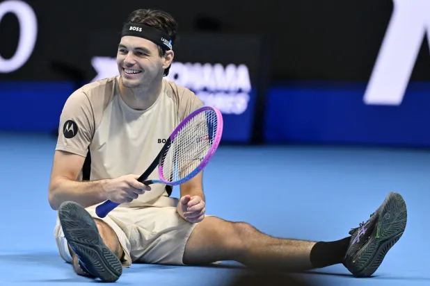 تيلور فريتز خسر من ألكاراس في تورينو (إ.ب.أ)