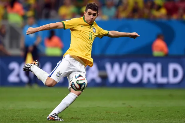 النجم البرازيلي أوسكار (د.ب.أ)