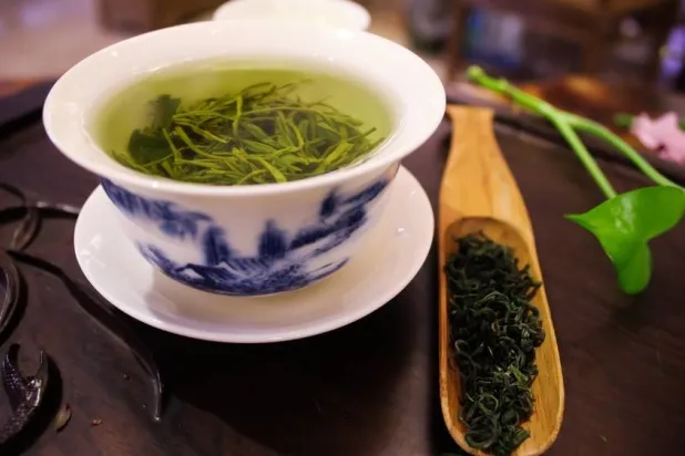 فنجان من الشاي الأخضر (بكساباي)