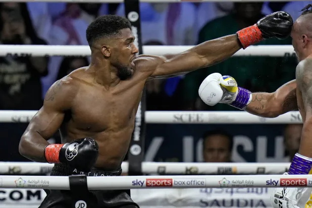 أنتوني جوشوا (أ.ب)