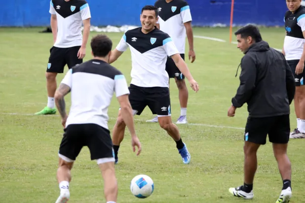 لاعبو غواتيمالا يتحضرون للمواجهة الصعبة ضد بنما (ا ب )