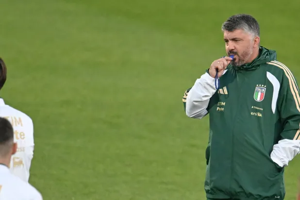 جينارو غاتوزو المدير الفني لمنتخب إيطاليا (إ.ب.أ)