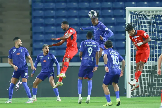 من إحدى مباريات الفتح في الدوري السعودي (تصوير: عدنان مهدلي)