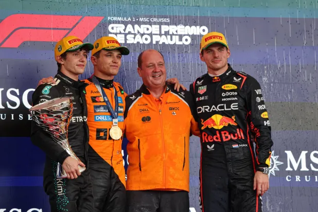 البريطاني لاندو نوريس والهولندي ماكس فيرستابن مرشحان للفوز بلقب بطولة العالم (د.ب.أ)