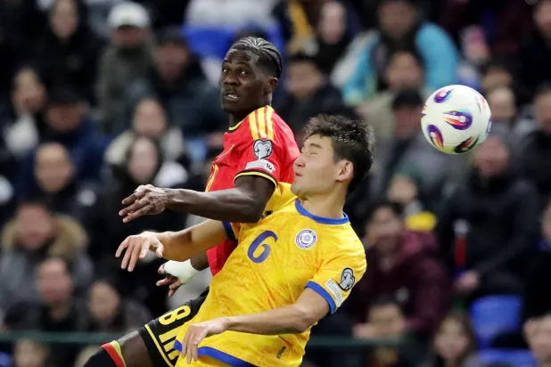 من مباراة بلجيكا وكازاخستان (رويترز)