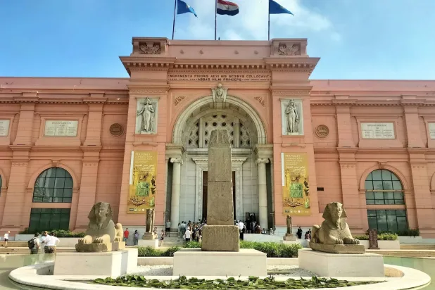 المبنى التاريخي للمتحف المصري بميدان التحرير (المتحف المصري)