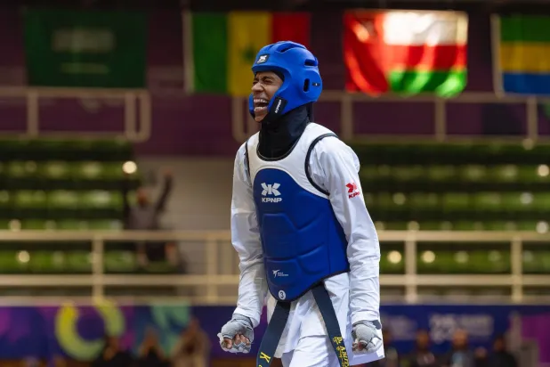 أبو طالب اقتنصت ذهبية التايكوندو (اللجنة الأولمبية)