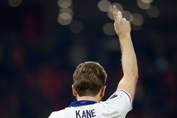 هاري كين نجم وقائد إنجلترا (أ.ف.ب)