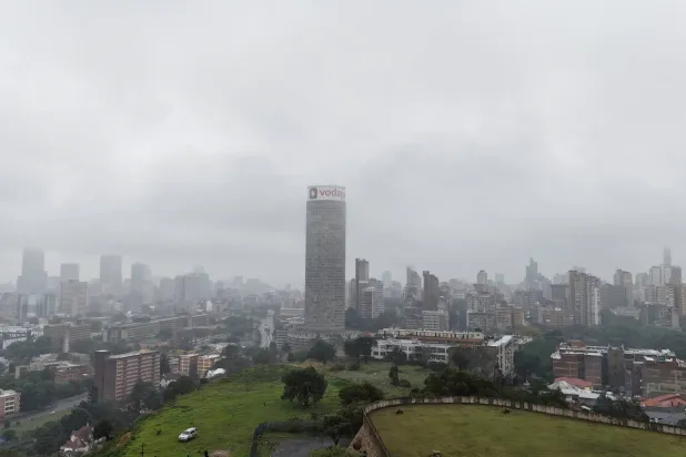 صورة عامة من مدينة جوهانسبرغ في جنوب أفريقيا 17 نوفمبر 2025 (رويترز)
