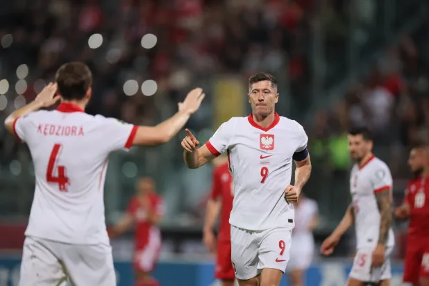 روبرت ليفاندوفسكي (إ.ب.أ)