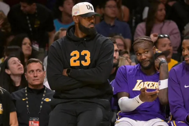 ليبرون جيمس (رويترز)