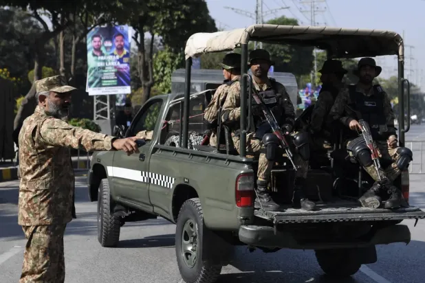 Pakistan kuvvetleri 14 Kasım 2025'te Rawalpindi'de (EPA)