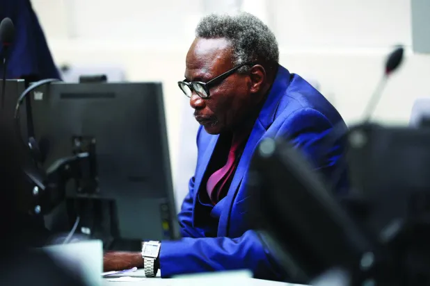 الادعاء يطالب «الجنائية» بـ«المؤبد» لزعيم في ميليشيا «الجنجويد» بالسودان (رويترز)