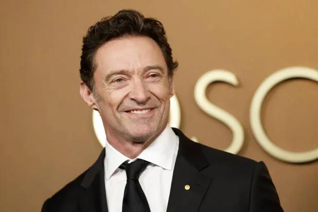 الممثل الأسترالي هيو جاكمان يحضر حفل توزيع جوائز في لوس أنجليس بكاليفورنيا (إ.ب.أ)