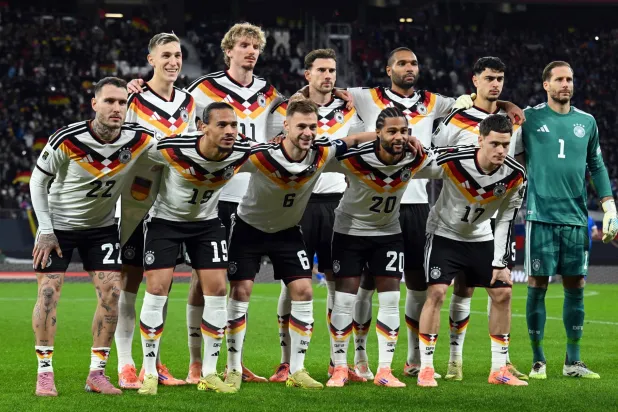 يأمل لايبزيغ صاحب المركز الثاني في التعافي من هزيمته أمام هوفنهايم (رويترز)