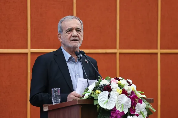 الرئيس الإيراني: نقل العاصمة من طهران «إجباري وحتمي»