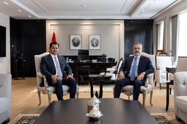 جانب من مباحثات وزير الخارجية التركي ونائب القائد العام للجيش الوطني الليبي صدام حفتر بأنقرة في 2 نوفمبر (وزارة الخارجية التركية - إكس)