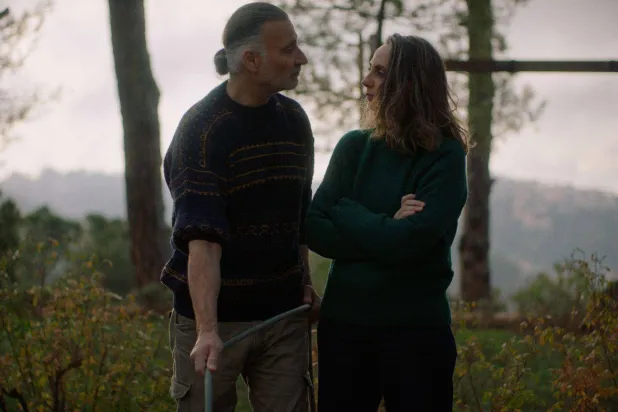 عادت شيرين كرامة إلى السينما بعد غياب بفيلم «كلب ساكن» (الشركة المنتجة)